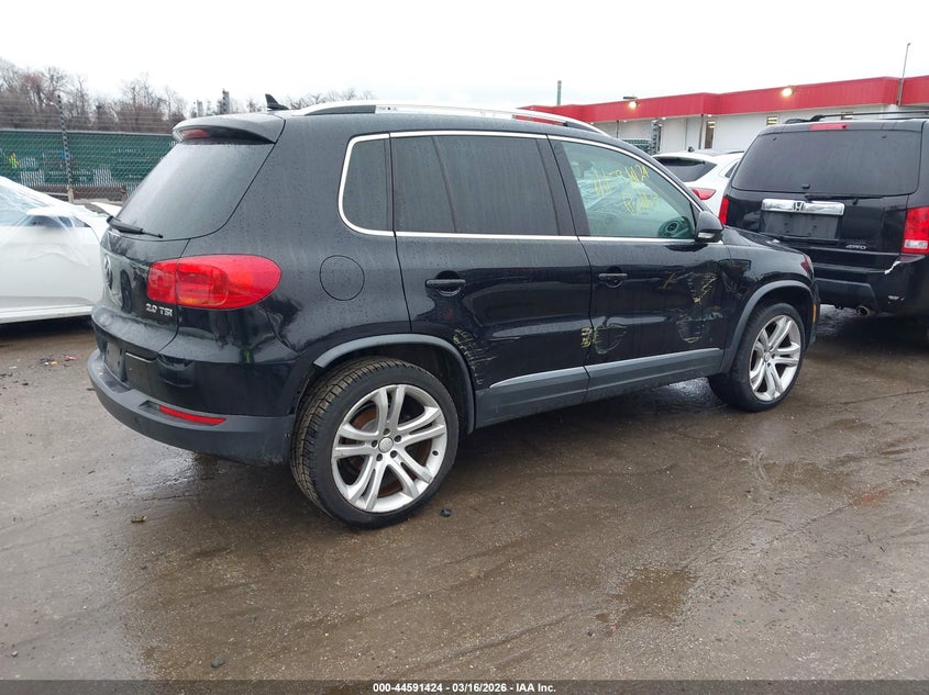 2013 Volkswagen Tiguan Sel