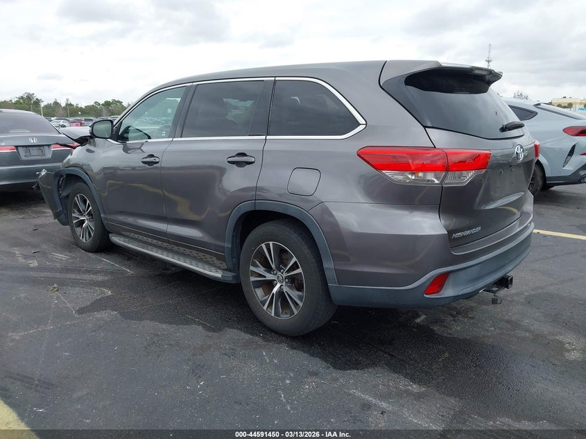 2018 Toyota Highlander Le