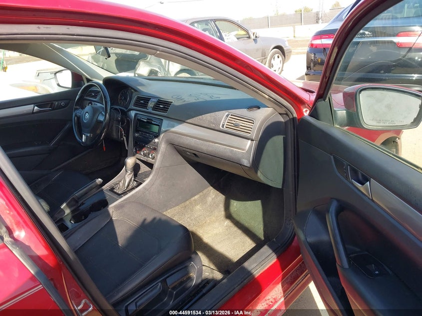 2015 Volkswagen Passat 1.8T Wolfsburg Edition