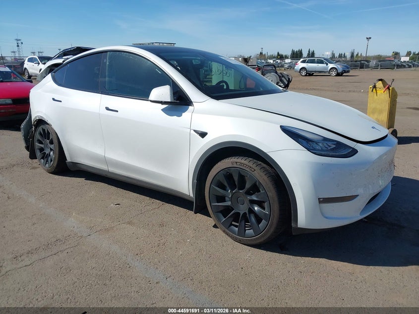 2021 Tesla Model Y Long Range Dual Motor All-Wheel Drive
