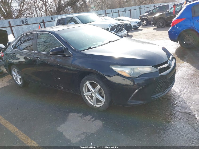 2016 Toyota Camry Se