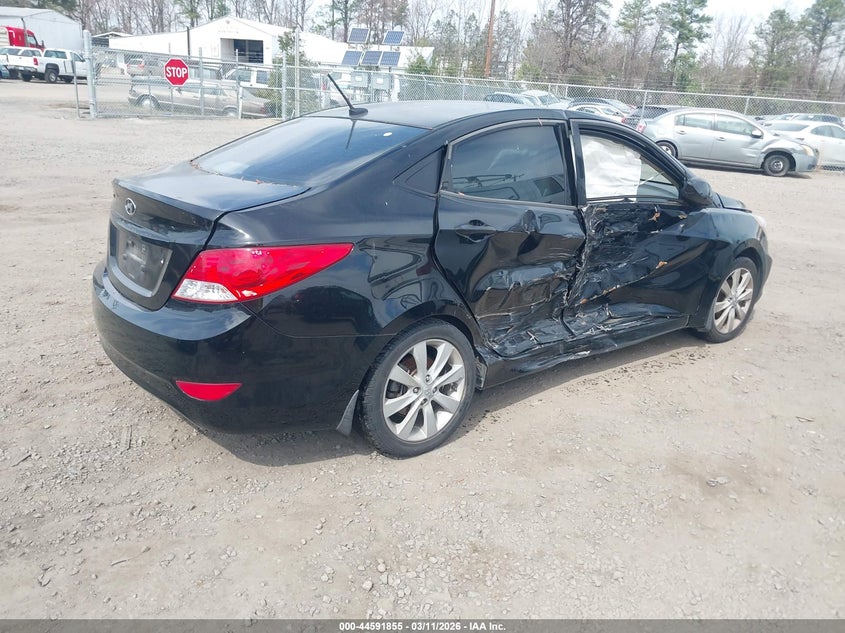 2013 Hyundai Accent Gls