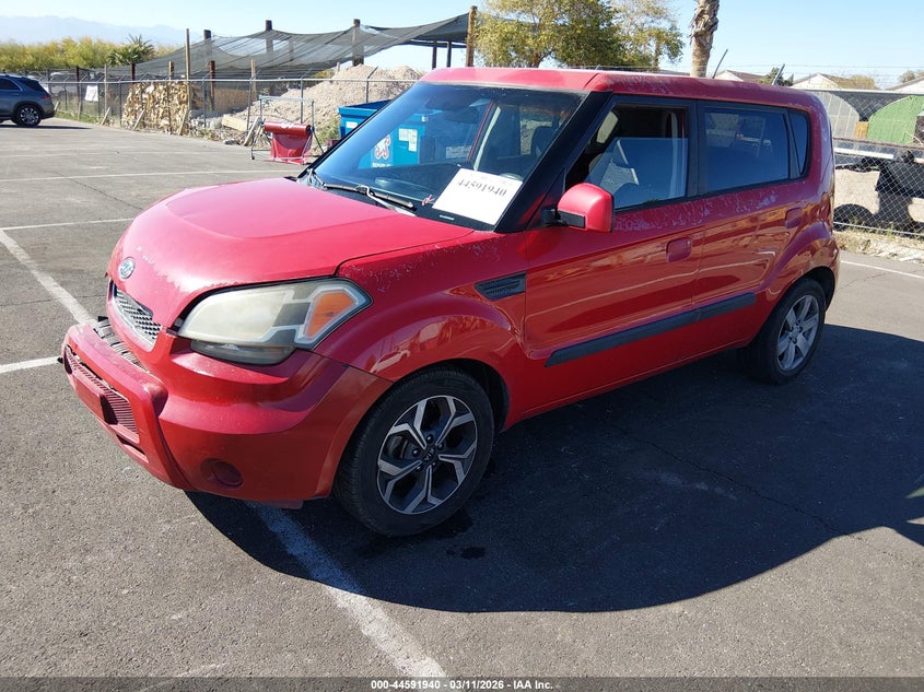 2010 Kia Soul +