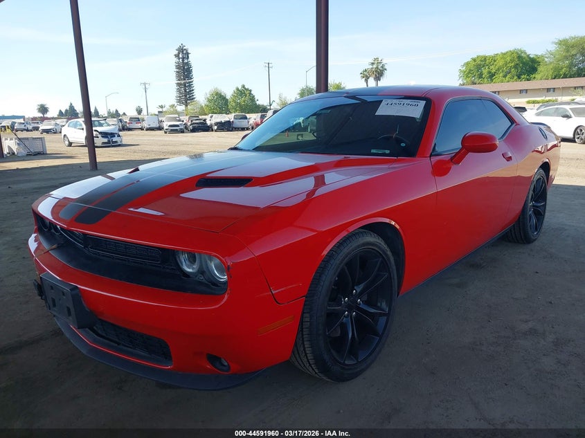 2016 Dodge Challenger Sxt