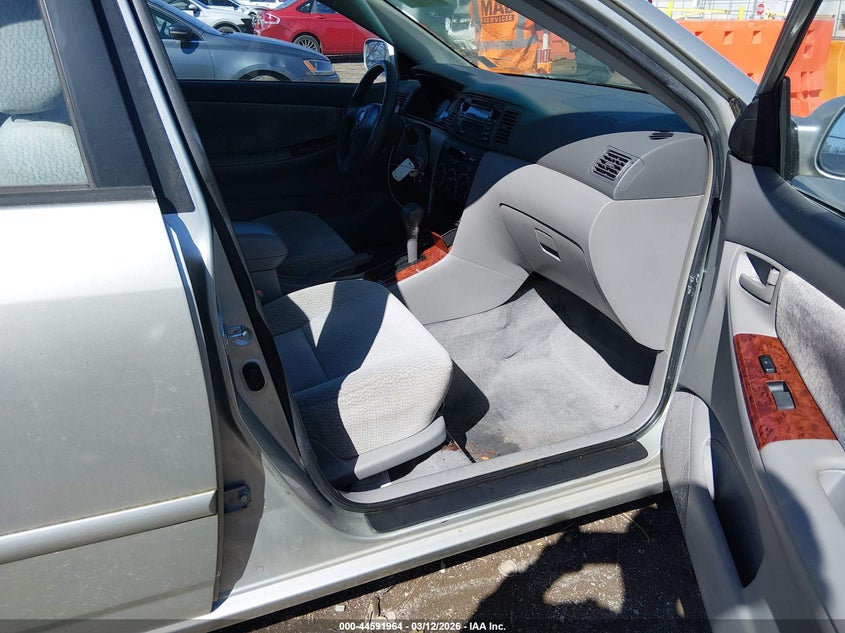 2003 Toyota Corolla Le