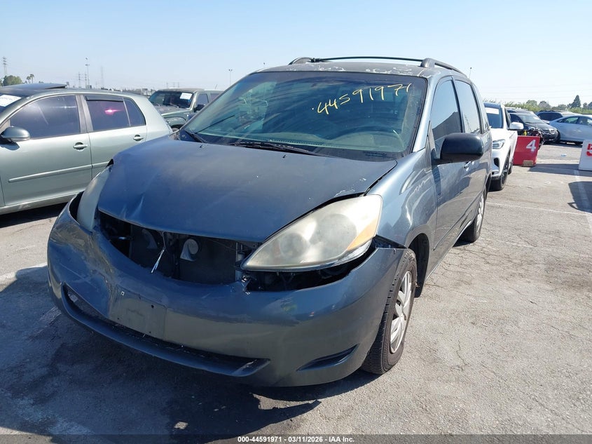 2009 Toyota Sienna Ce