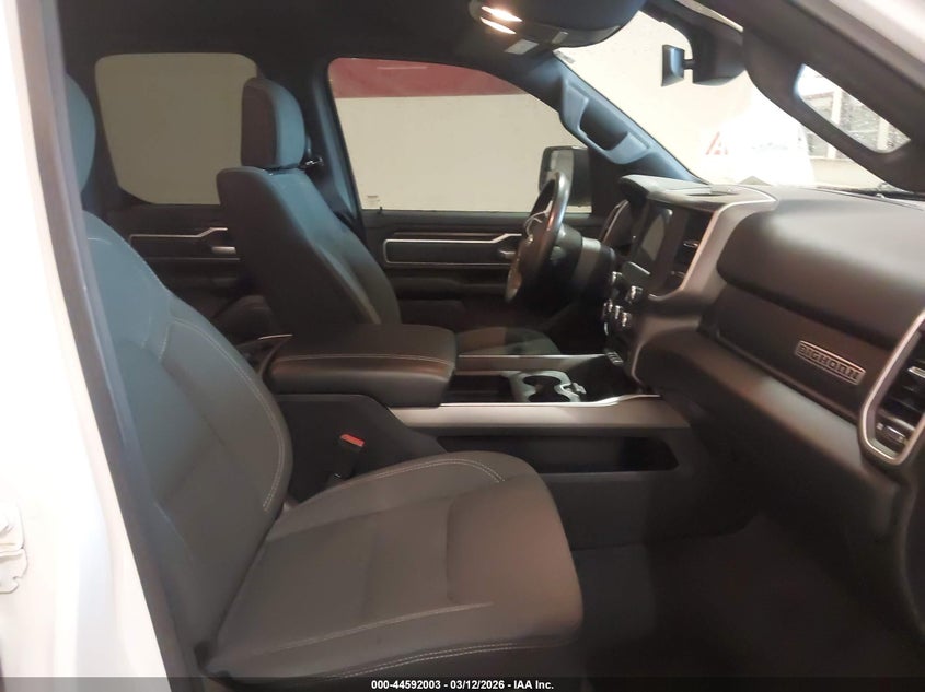 2022 Ram 1500 Big Horn 4X2 6'4 Box