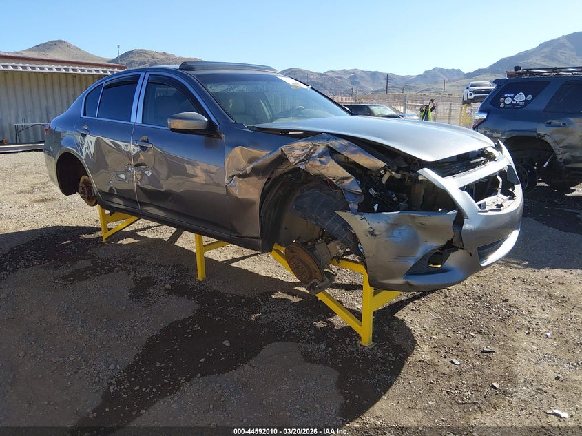 2012 Infiniti G37 Journey