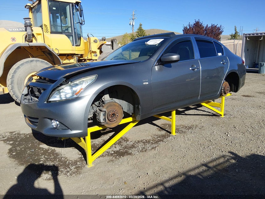2012 Infiniti G37 Journey