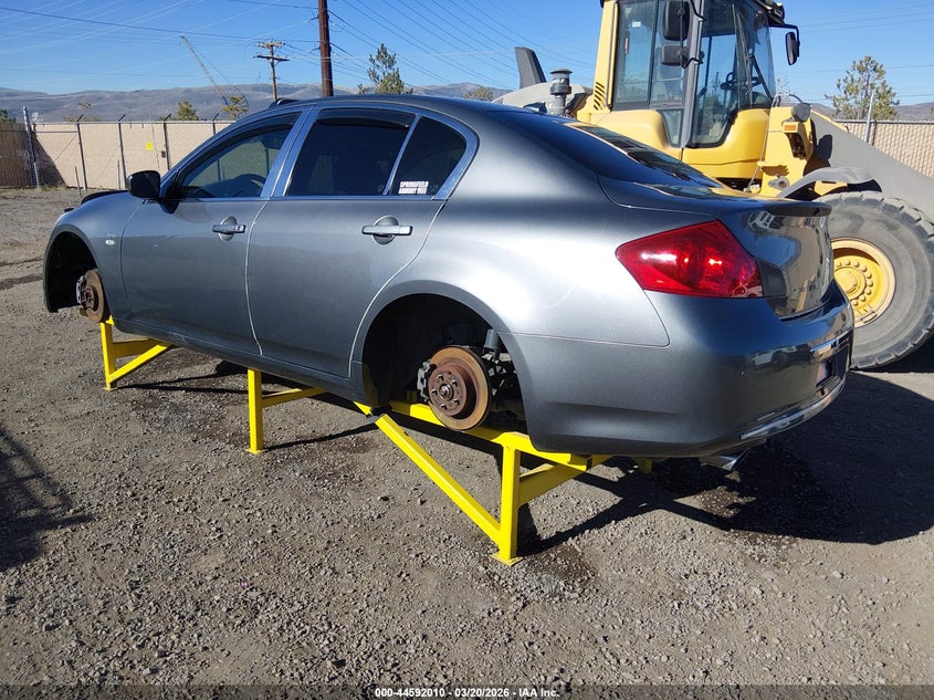 2012 Infiniti G37 Journey