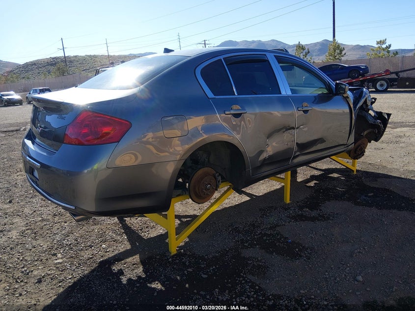 2012 Infiniti G37 Journey