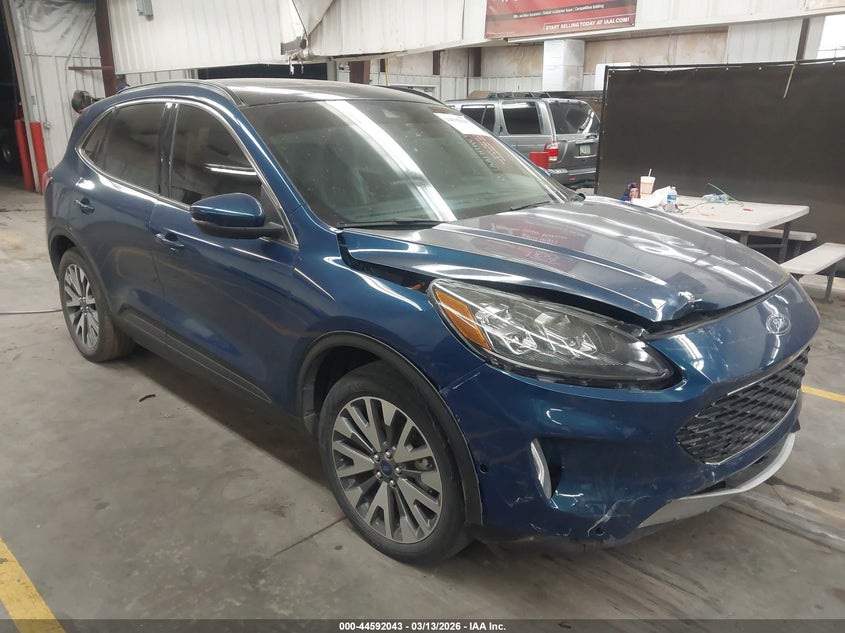 2020 Ford Escape Titanium Hybrid