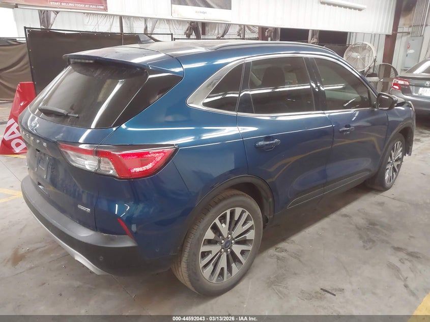 2020 Ford Escape Titanium Hybrid