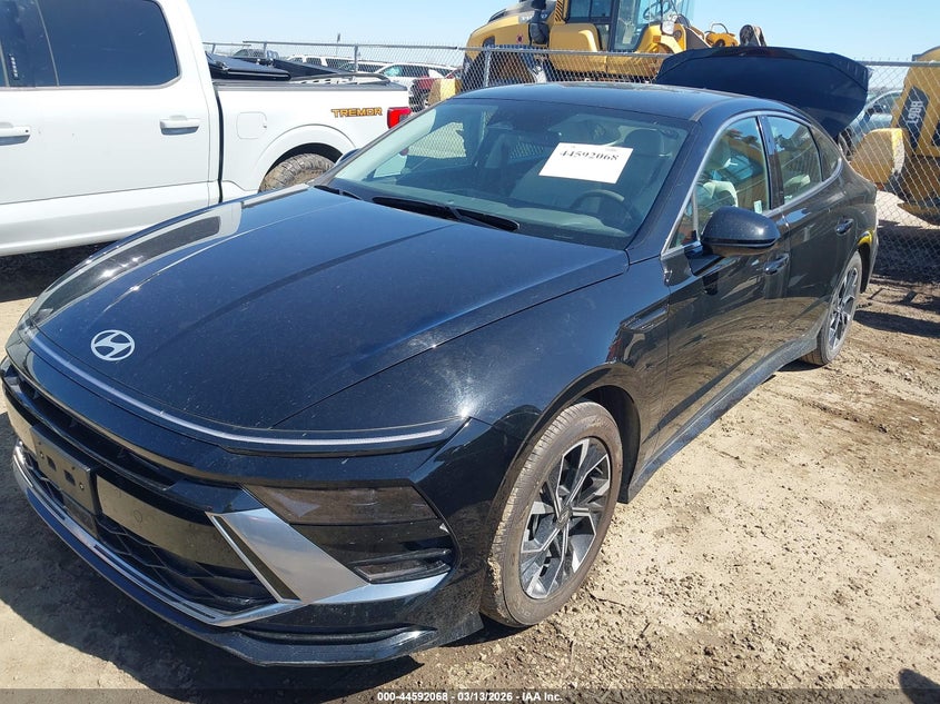 2025 Hyundai Sonata Sel