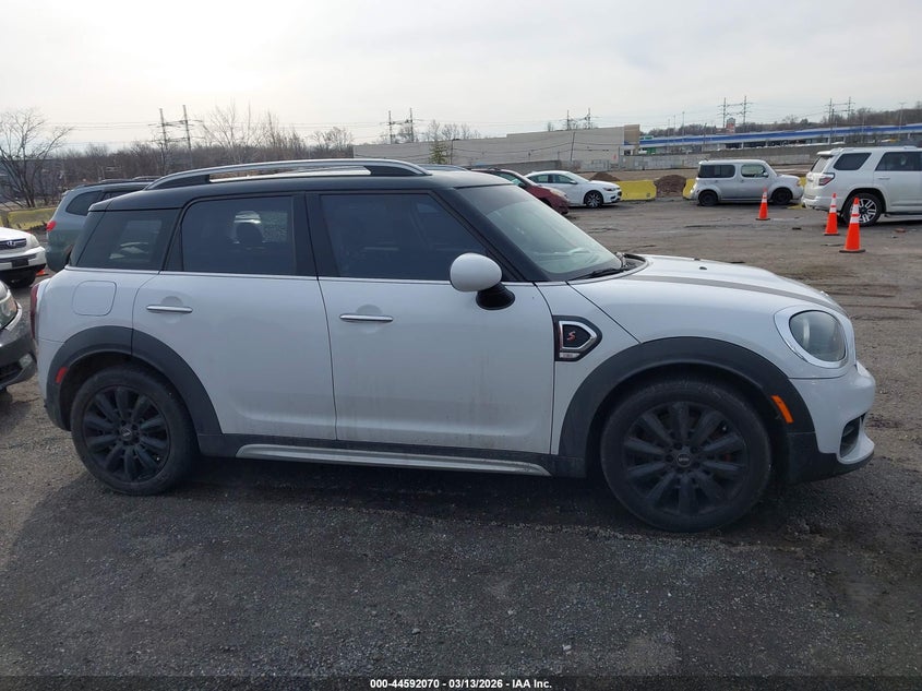 2019 Mini Countryman Cooper S VIN: WMZYT5C54K3G91844 Lot: 44592070