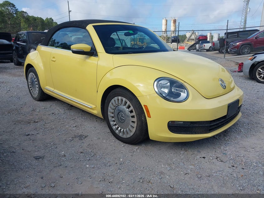 3VW517AT9FM811030 2015 Volkswagen Beetle 1.8T auction photo 1