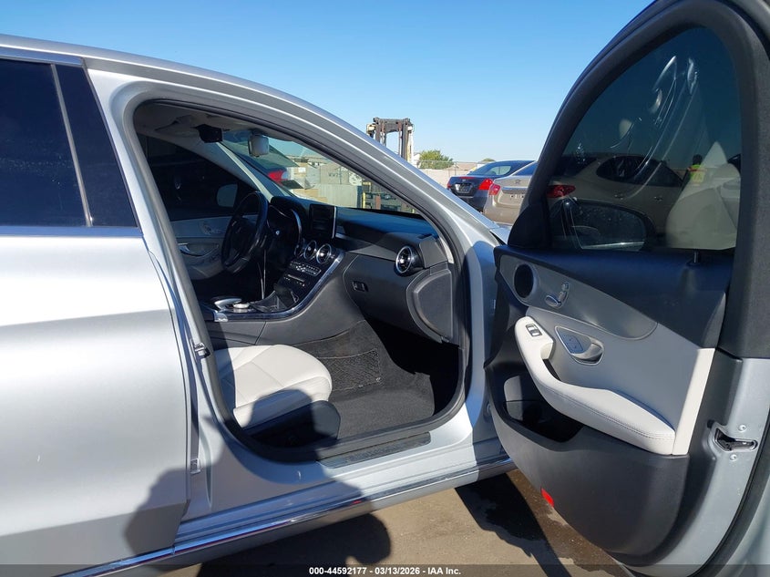 2016 Mercedes-Benz C 300