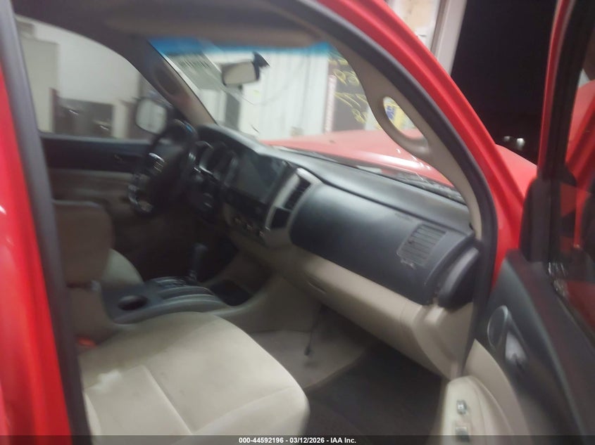 2006 Toyota Tacoma Base V6