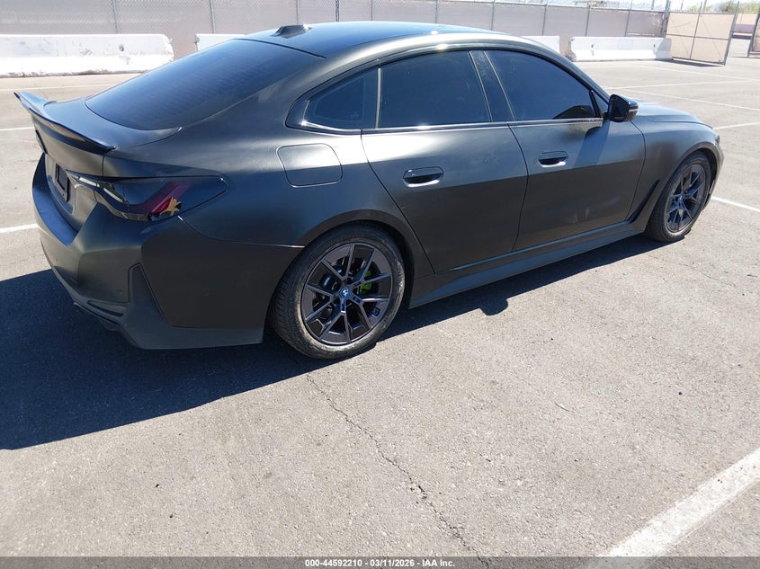 2023 BMW I4 auction photo 4