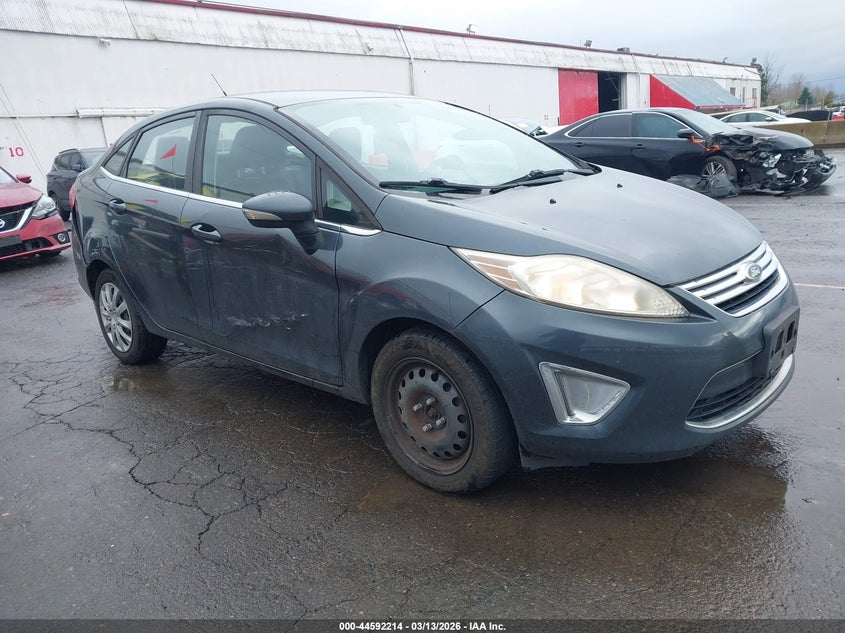 2011 FORD FIESTA SEL