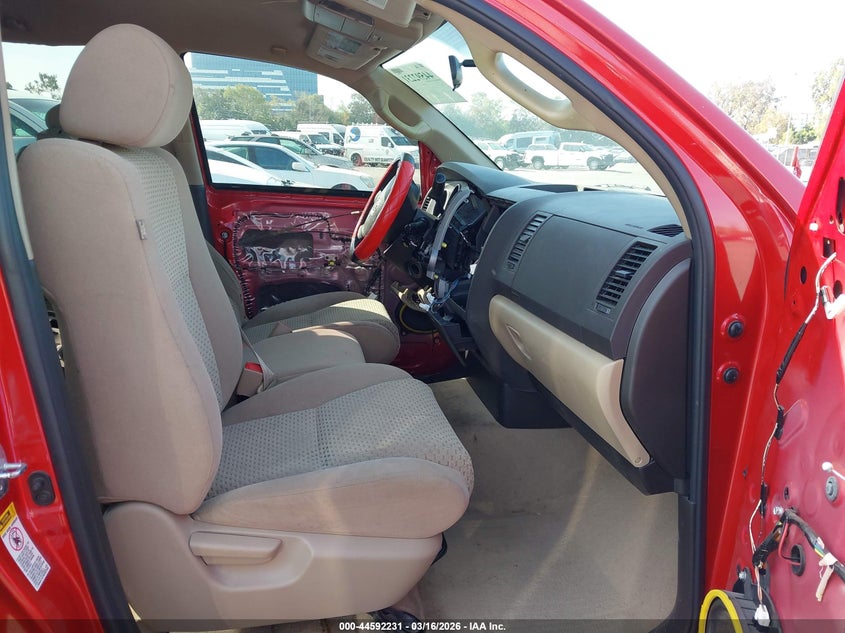 2011 Toyota Tundra Grade 4.6L V8