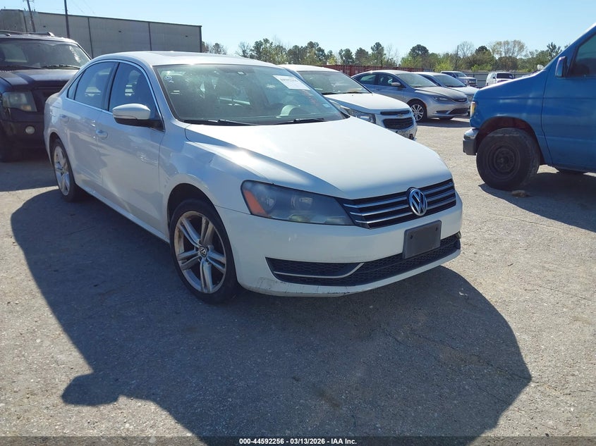 2014 Volkswagen Passat 1.8T Se