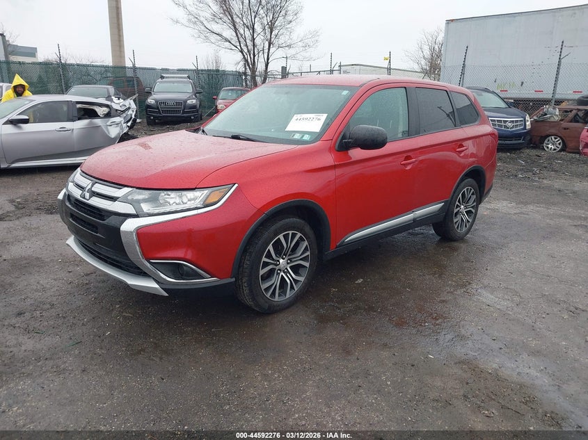 2016 Mitsubishi Outlander Es