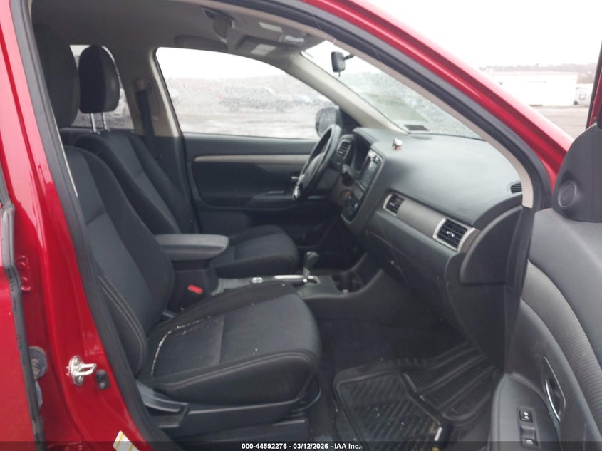 2016 Mitsubishi Outlander Es