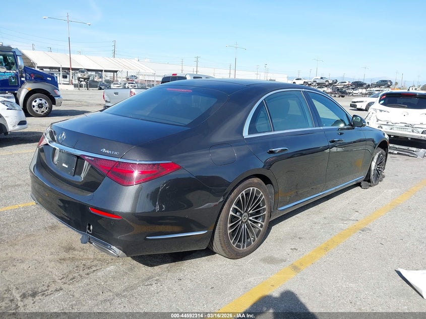 VIN W1K6G6KB3RA301561 2024 MERCEDES-BENZ S 580E 4MATIC