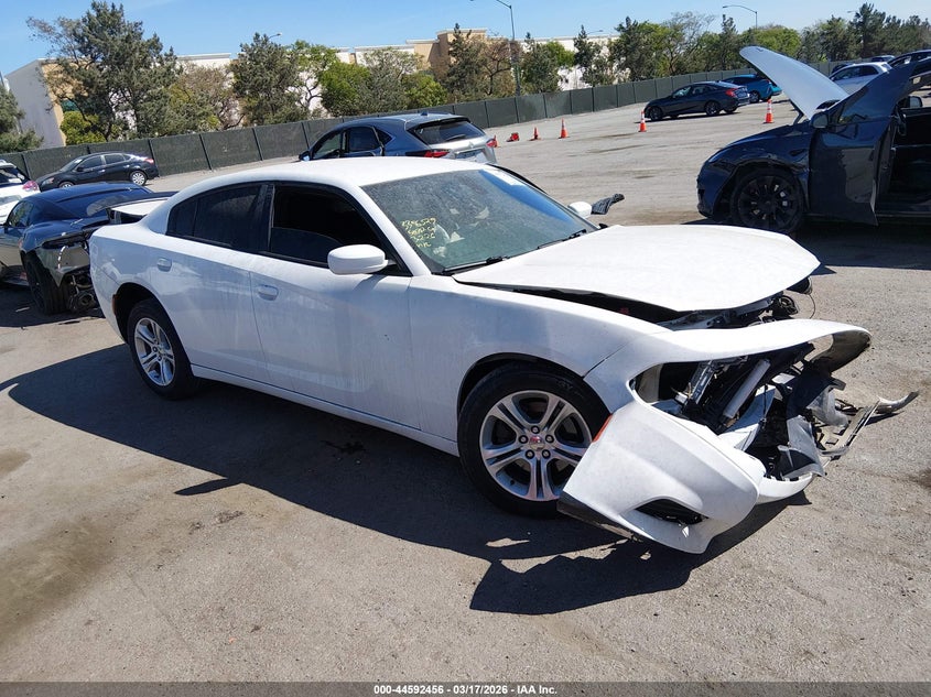 2015 Dodge Charger Se