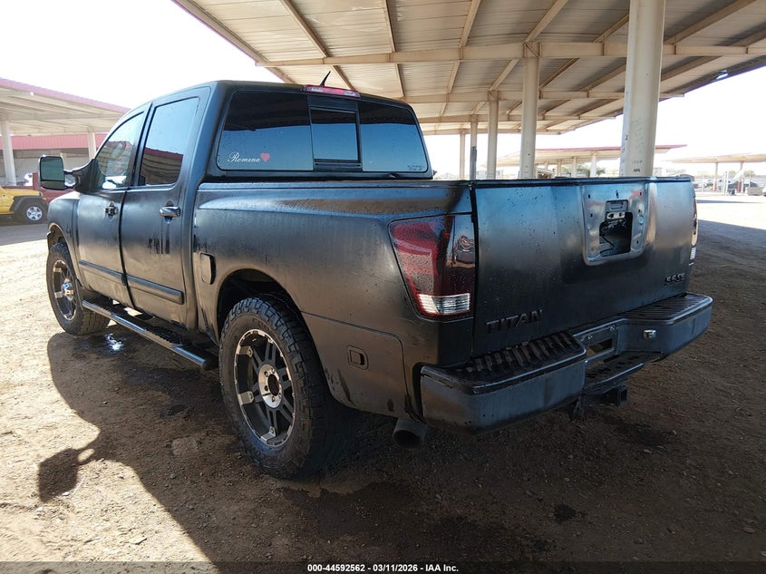 2004 Nissan Titan Se