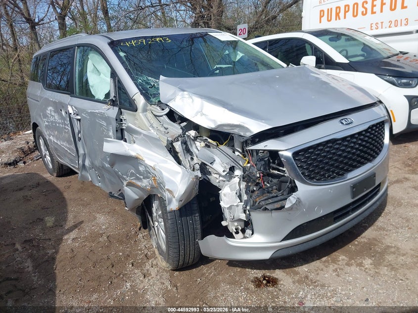2018 Kia Sedona Lx