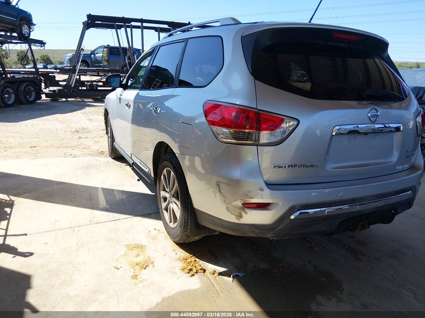 2014 Nissan Pathfinder Sl