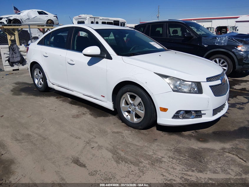 2013 Chevrolet Cruze 1Lt Manual