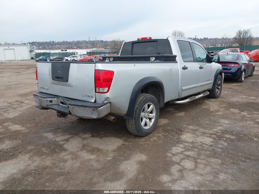 2011 Nissan Titan Sv