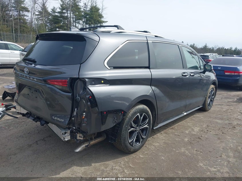 2025 TOYOTA SIENNA 2.5L I-4 DI, DOHC, V(VIN: 5TDESKFC3SS163688
