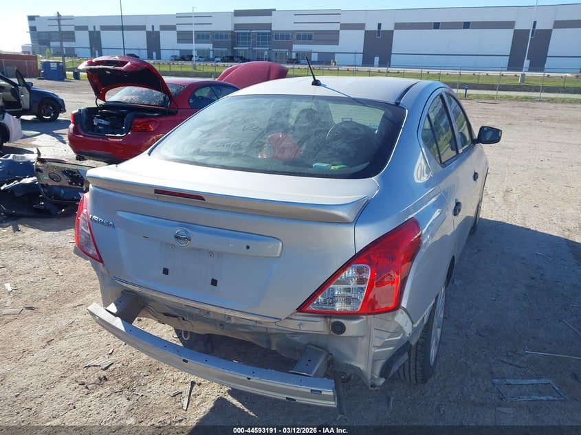 2018 Nissan Versa 1.6 S+