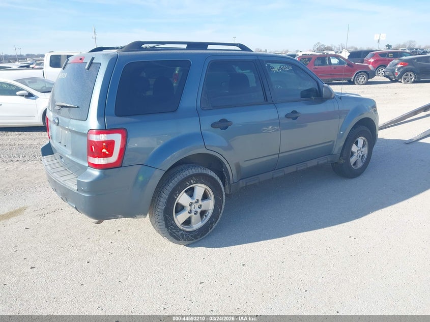 Vin: 1fmcu0d7xbkc01383, lot: 45090138, ford escape xlt 20114