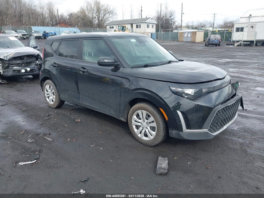 2023 Kia Soul Lx