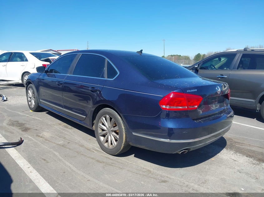 2013 Volkswagen Passat 2.5L Sel Premium