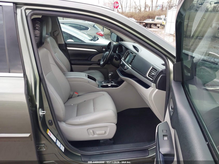 2018 Toyota Highlander Xle