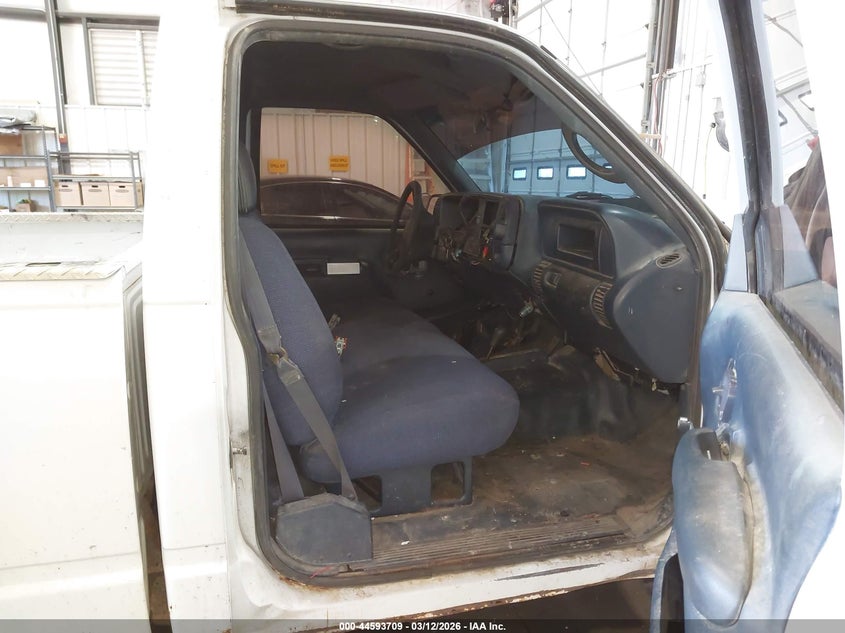 CHEVROLET K2500 1999 VIN 1GCGK24R3XR710271