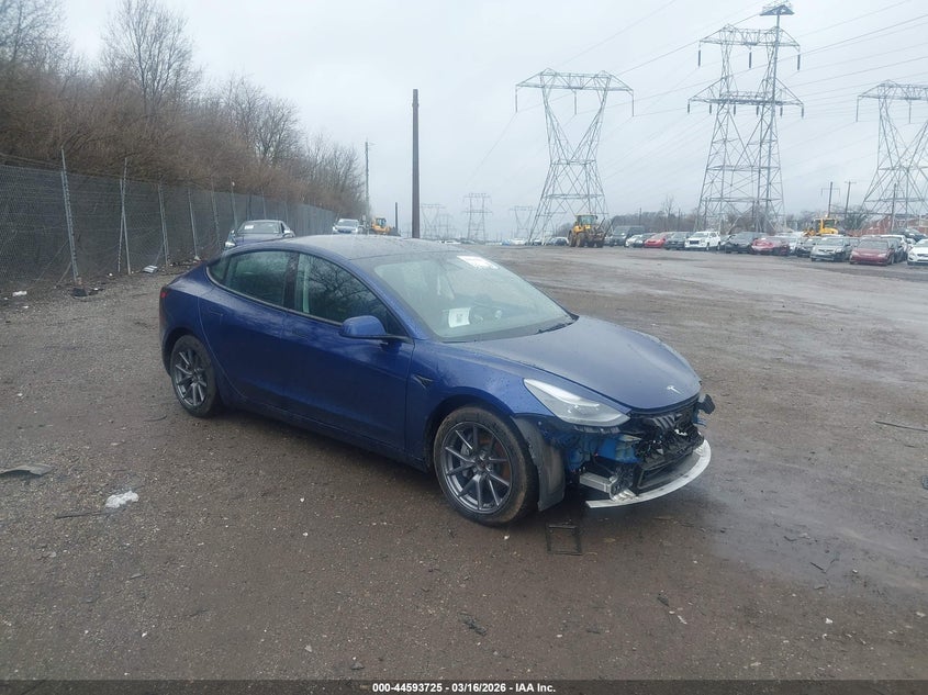 2022 Tesla Model 3 Long Range Dual Motor All-Wheel Drive