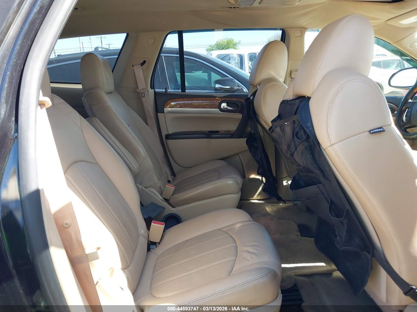 2011 BUICK ENCLAVE auction photo 8