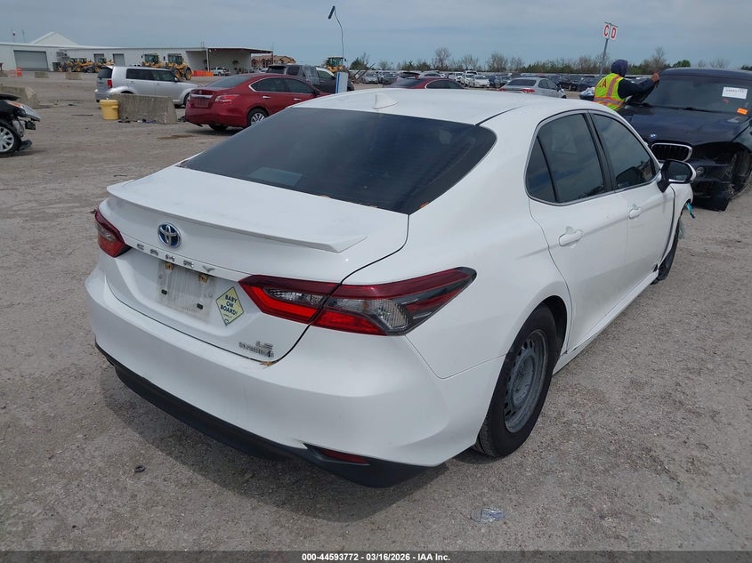 2022 Toyota Camry Le Hybrid