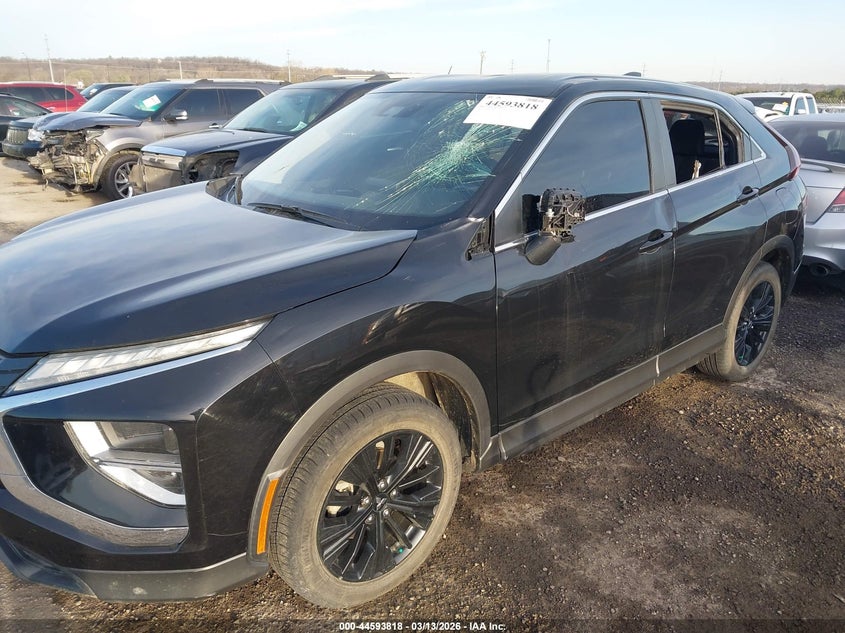 2022 Mitsubishi Eclipse Cross Le S-Awc VIN: JA4ATVAA3NZ001933 Lot: 44593818