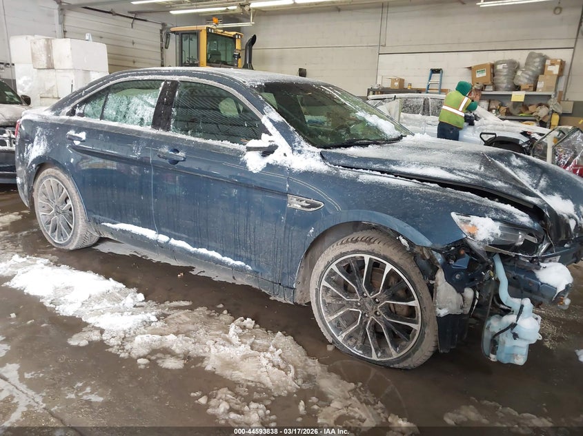 2018 FORD TAURUS LIMITED