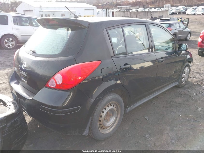 2009 Nissan Versa 1.8S
