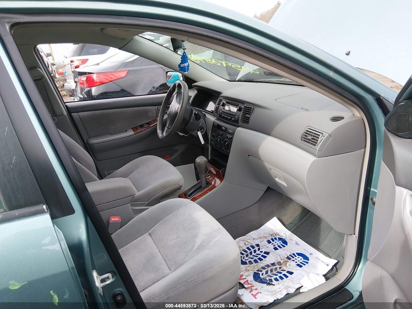 2005 Toyota Corolla Le