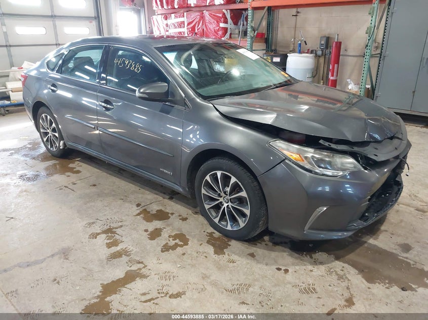 2018 Toyota Avalon Hybrid Xle Premium